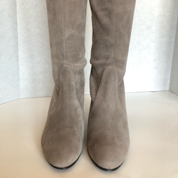 Stuart Weitzman Highland Boot in Topo Suede - Picture 8 of 14